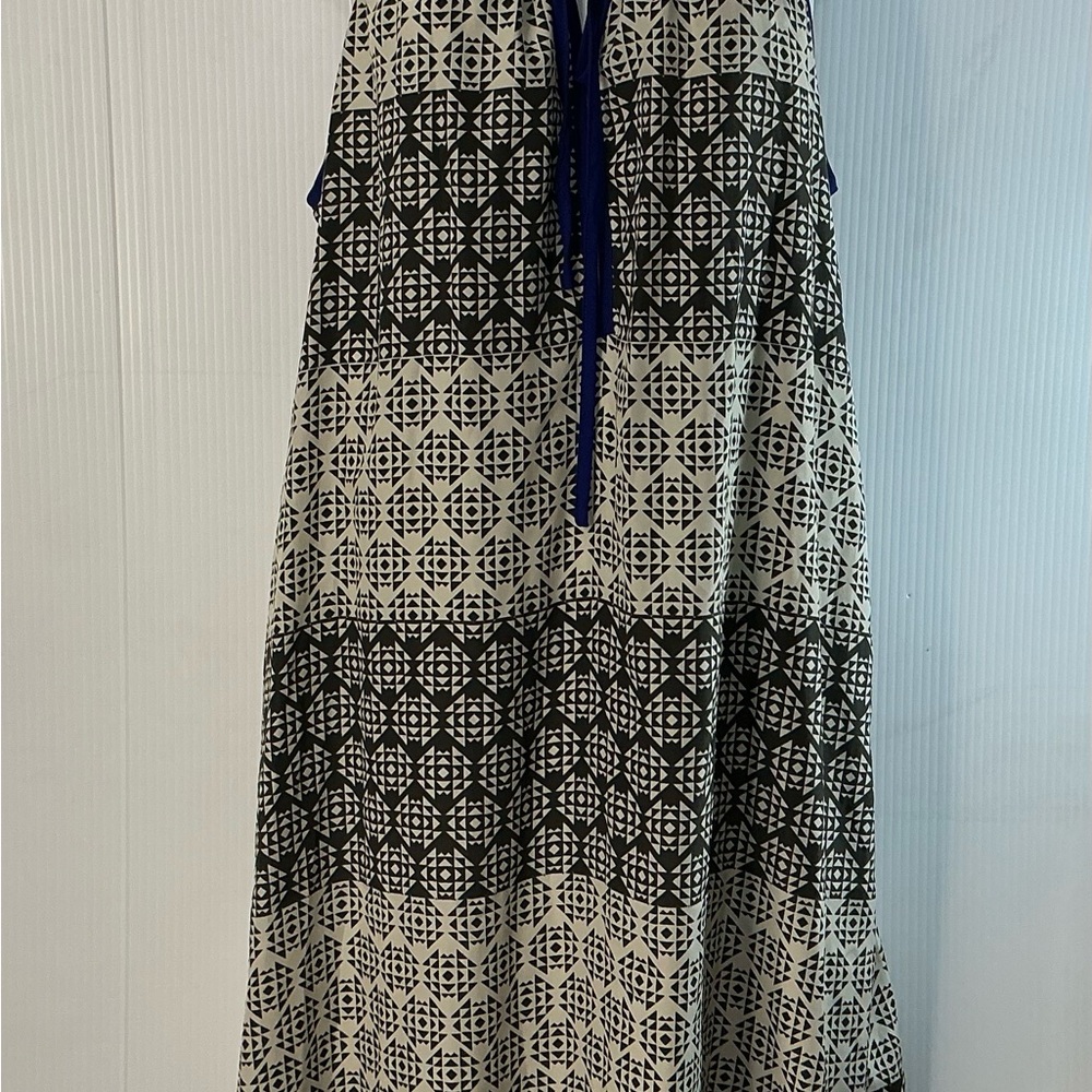 Collective Concepts Black and White Geometric Maxi Skirt with Navy Drawstring